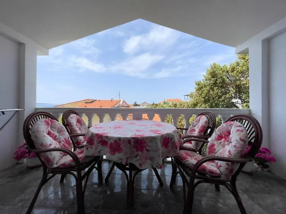 2 Bedroom Apartment With Sea View Mandre Croacia