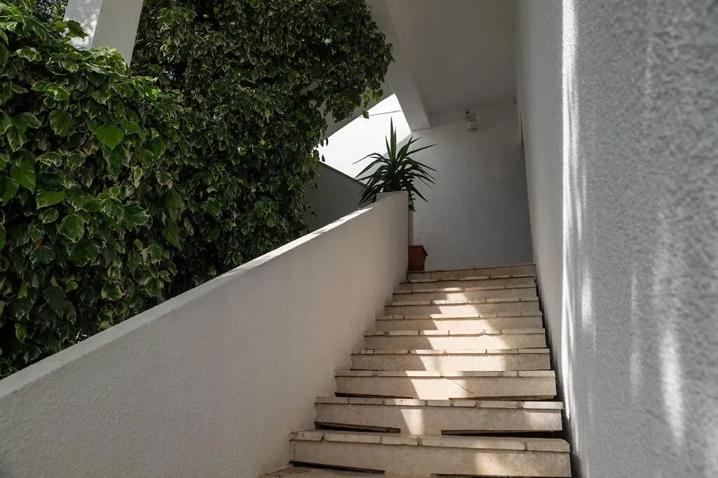 2 Bedroom Apartment With Sea View Mandre Сasa de vacaciones